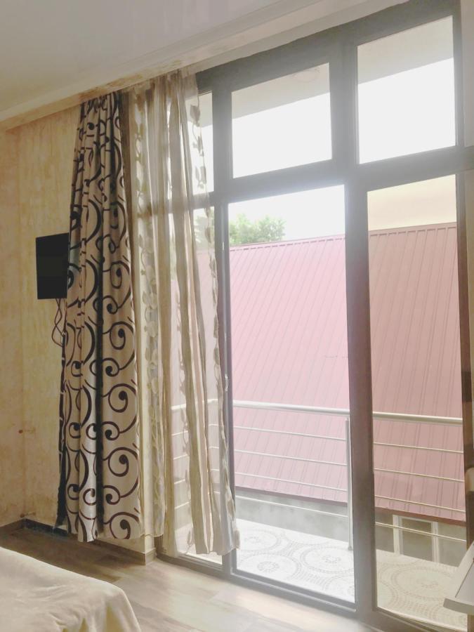 Tiktok House 호텔 코불레티 외부 사진