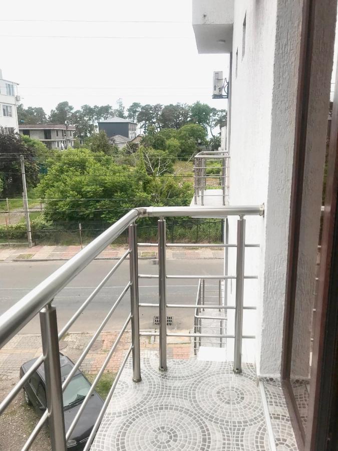 Tiktok House 호텔 코불레티 외부 사진